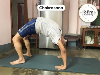 Chakrasana Yoga